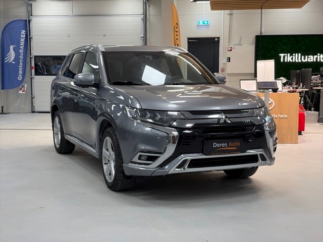 Mitsubishi Outlander PHEV 