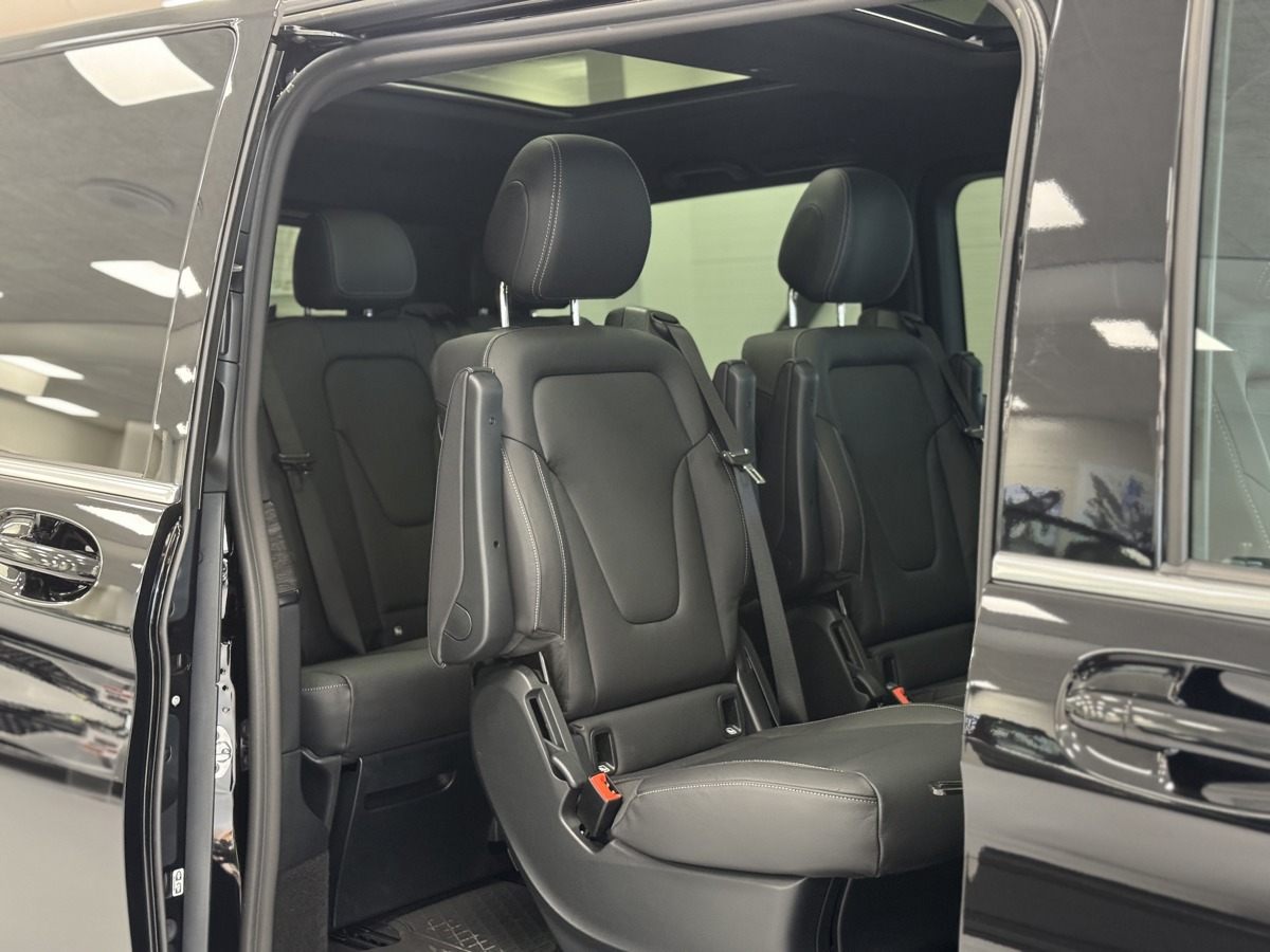Mercedes-Benz Vito EQV 300 Avantgarde Lang 7 pers. Minibus