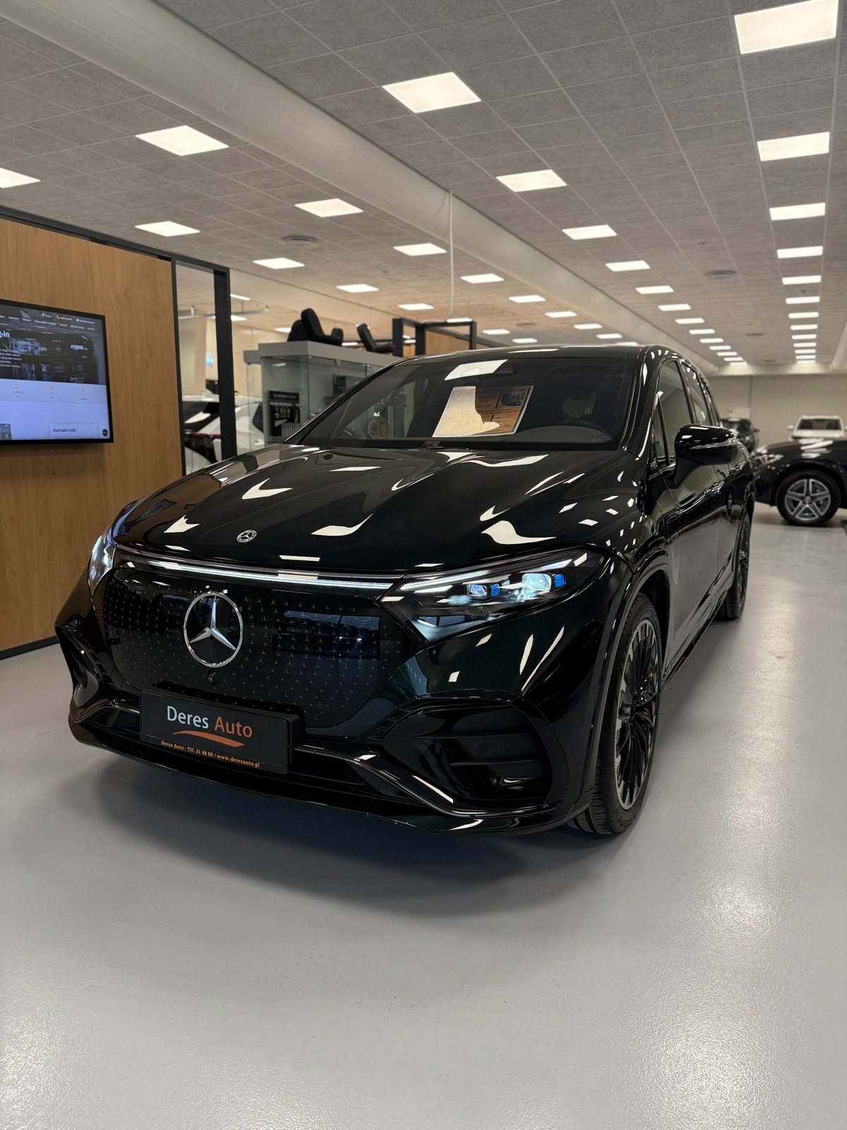 Mercedes-Benz EQS 500 4-Matic Emerald Green