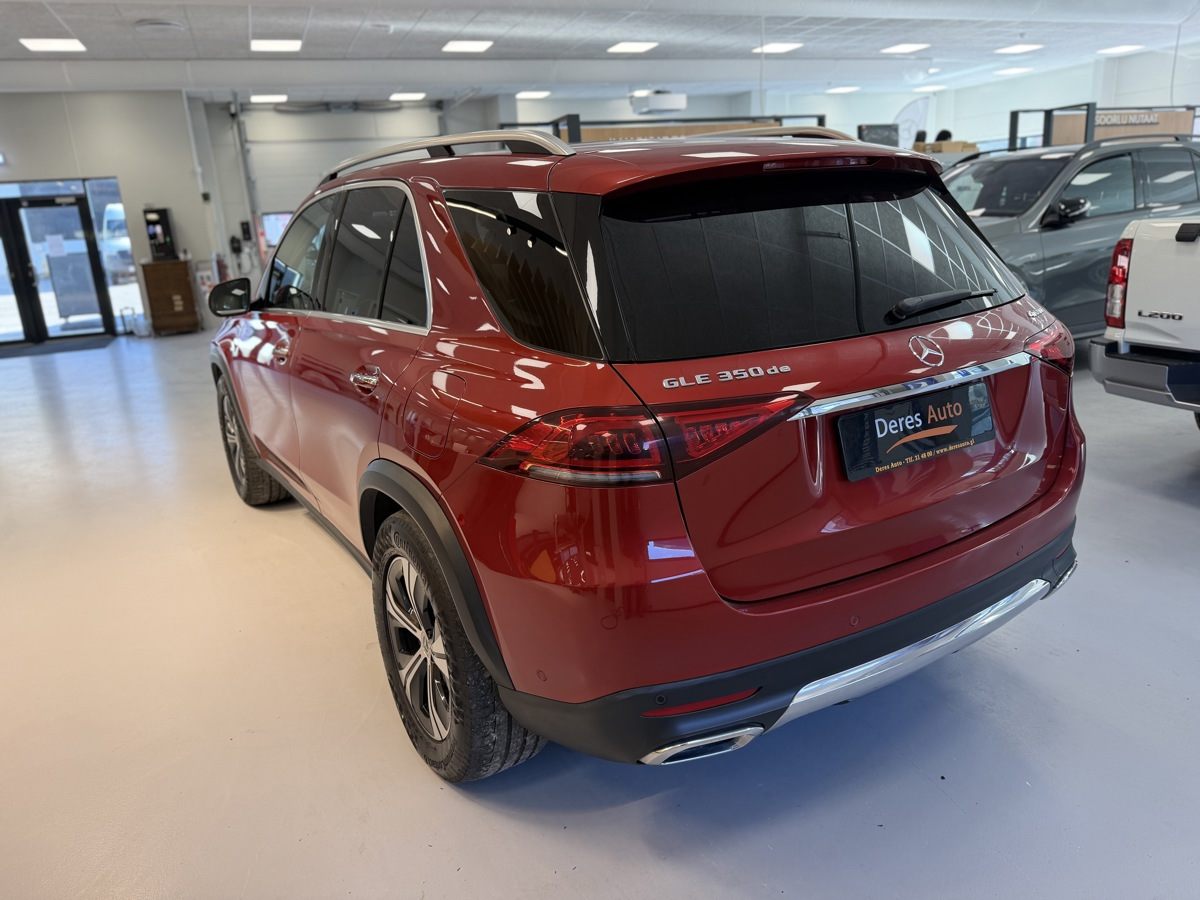 Mercedes-Benz GLE 350 de 4 Matic Hyacinth red
