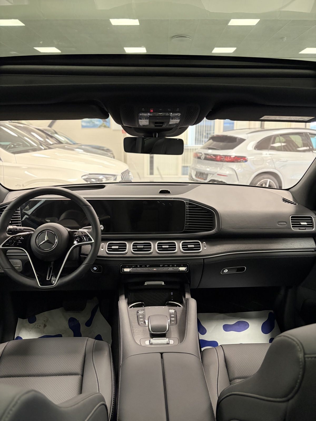 Mercedes-Benz GLE 350de Manufaktur Obsidian Black Met.